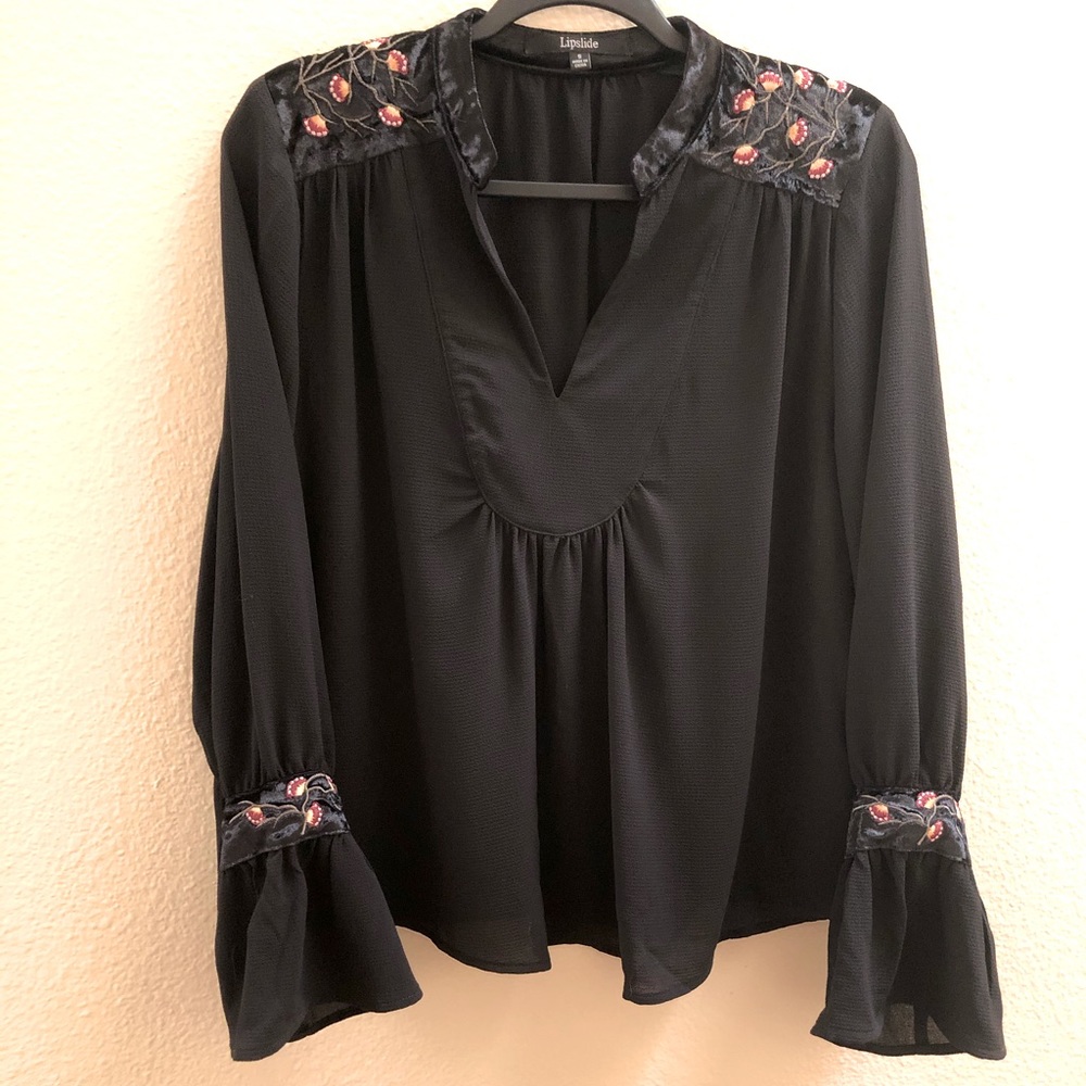 Lipslide blouse size S